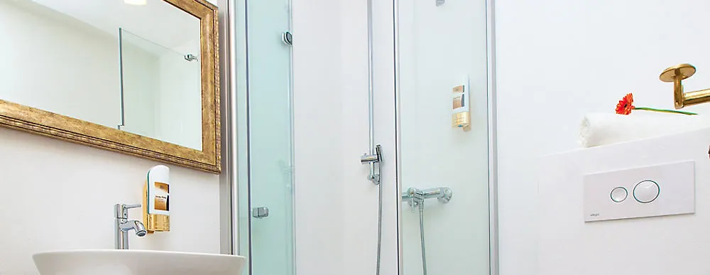 Alpinhotel Inzeller 酒店 因泽尔